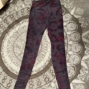 Spiritual Gangster tye dye leggings SZ XS-S